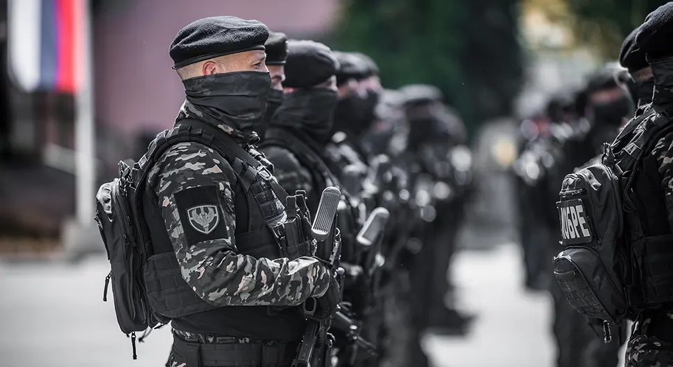 kobre specijalci vojska srb.webp